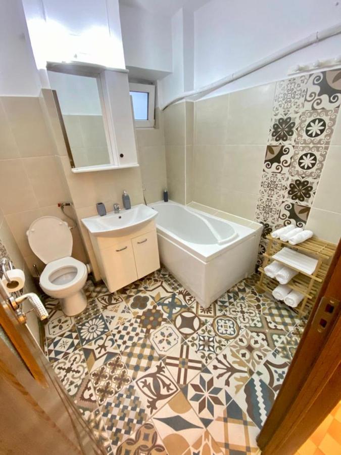 קריובה Downtown Apartment מראה חיצוני תמונה